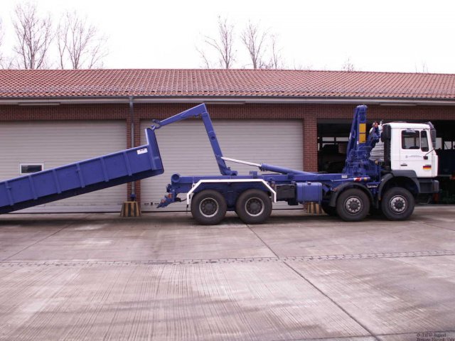 053THWBagger300306